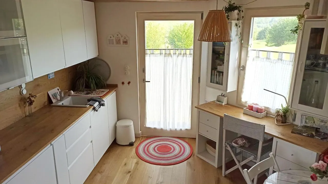 Mini Casa Con Jardin Villa Mungia