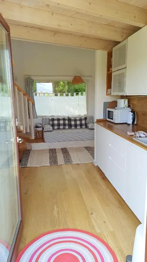 Mini Casa Con Jardin Villa Mungia