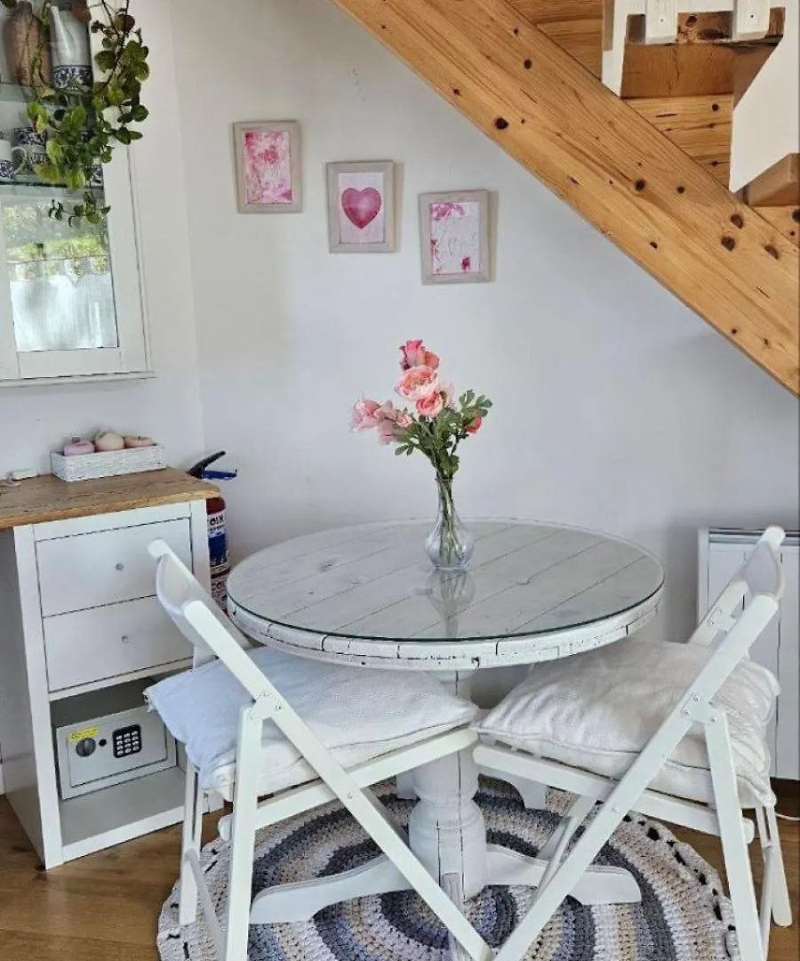 Mini Casa Con Jardin Villa Mungia